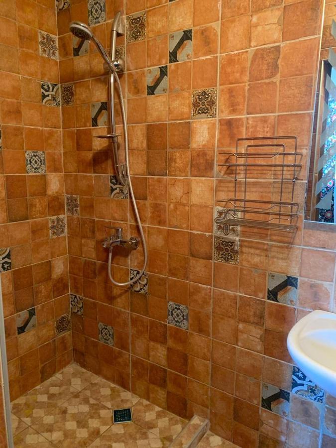 Hotel Bolnisi Elia Zewnętrze zdjęcie