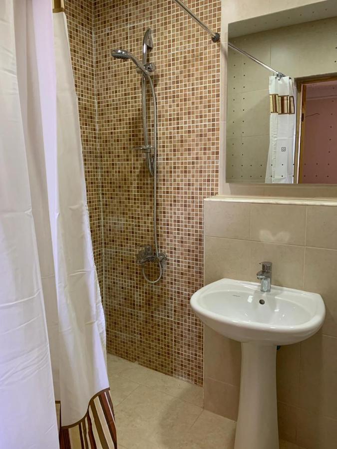 Hotel Bolnisi Elia Zewnętrze zdjęcie