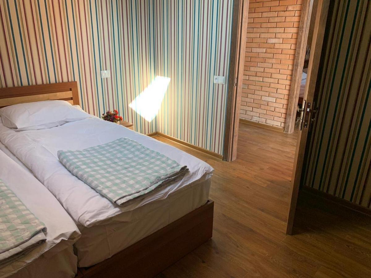 Hotel Bolnisi Elia Zewnętrze zdjęcie