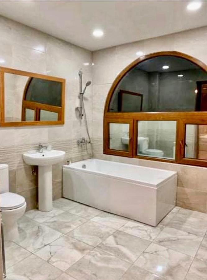 Hotel Bolnisi Elia Zewnętrze zdjęcie