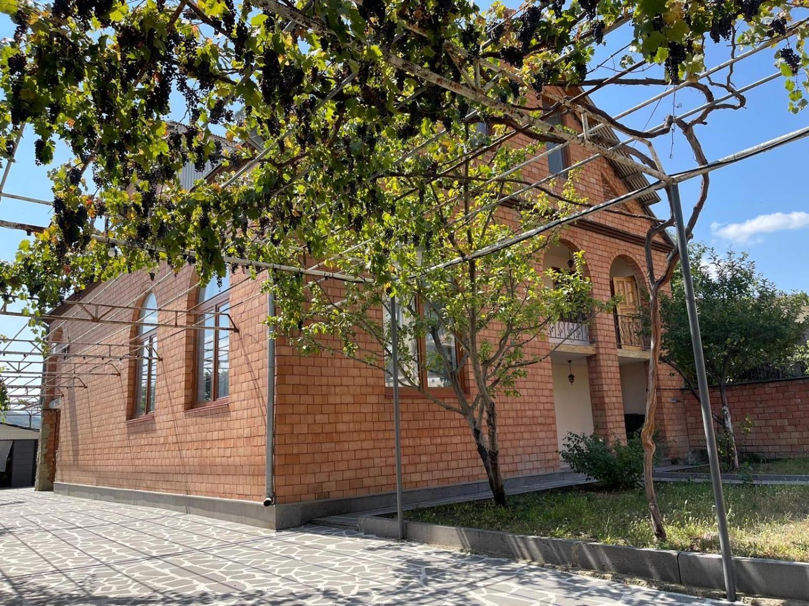 Hotel Bolnisi Elia Zewnętrze zdjęcie