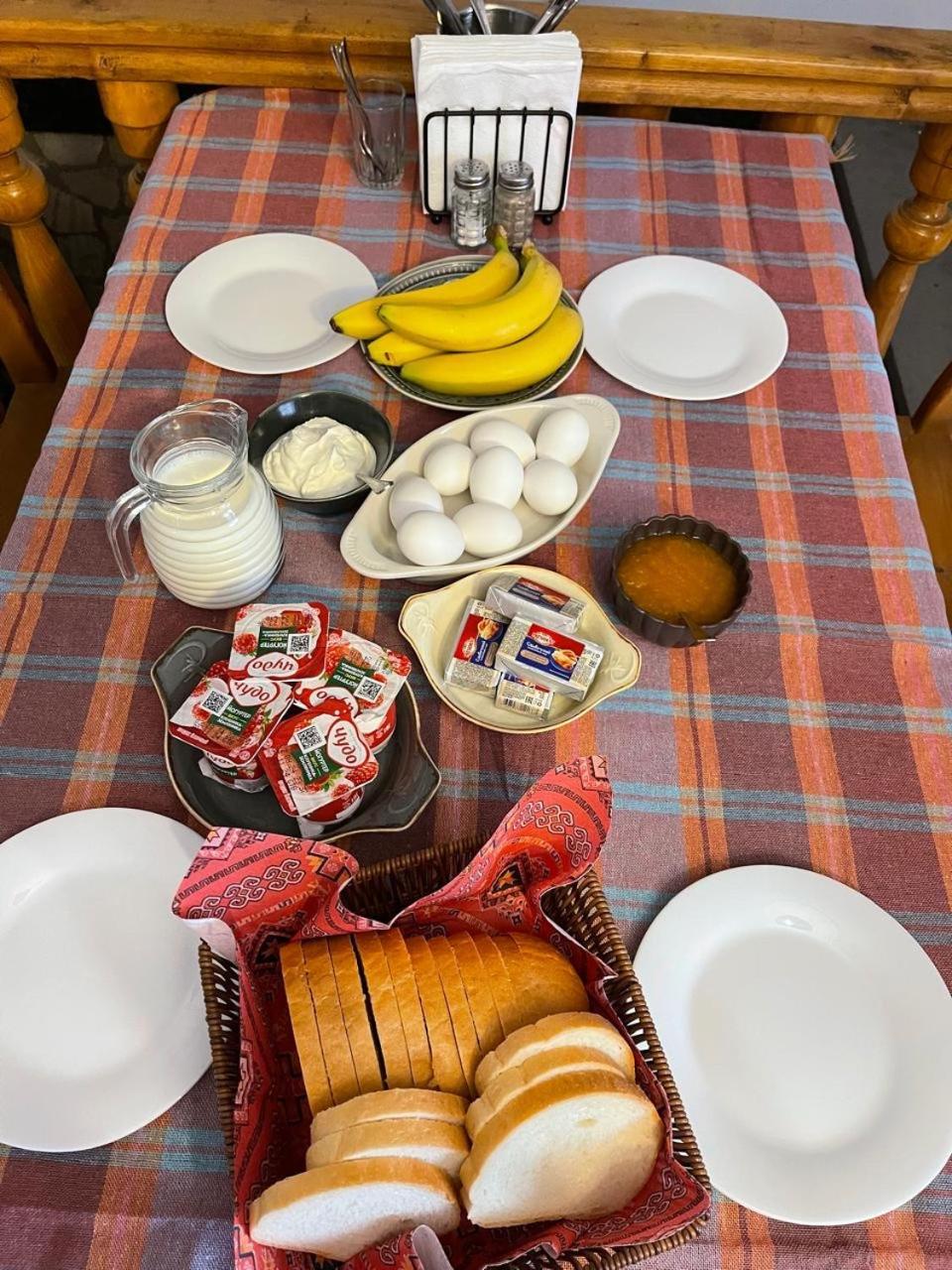 Hotel Bolnisi Elia Zewnętrze zdjęcie